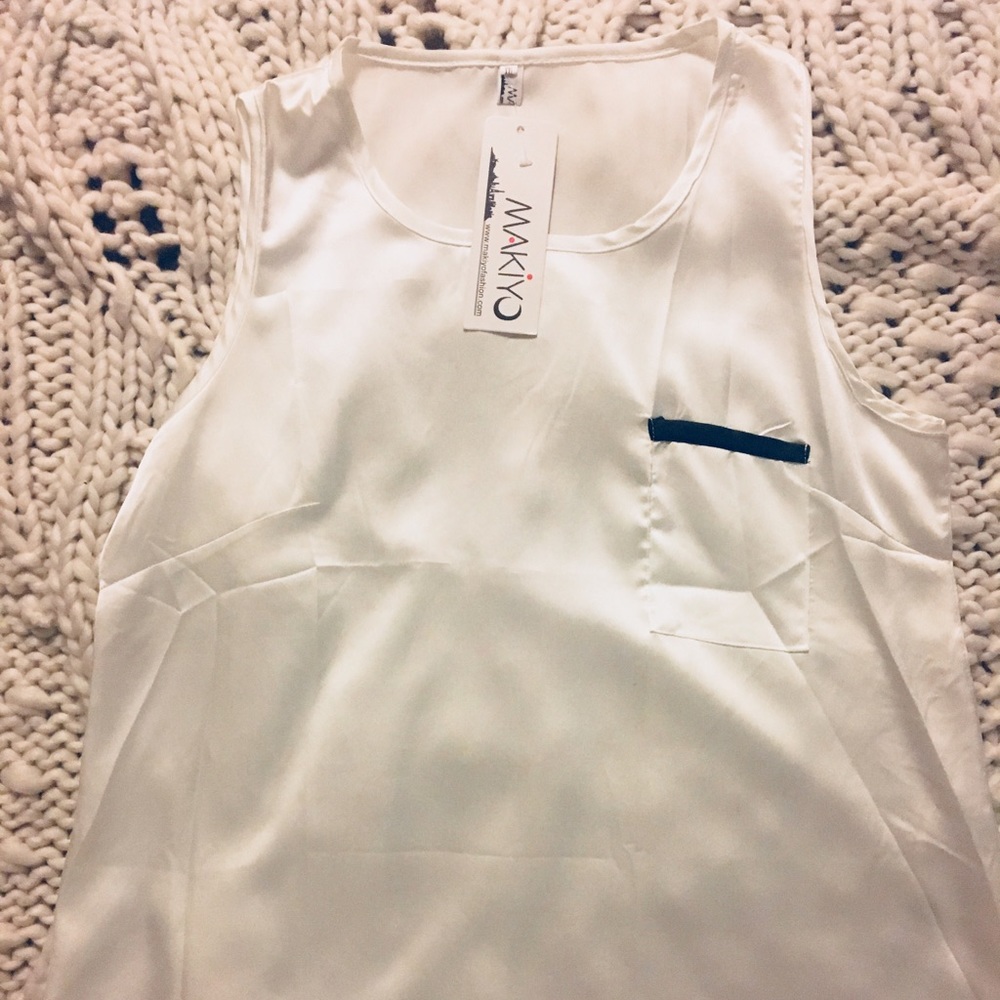 Makiyo sleeveless blouse